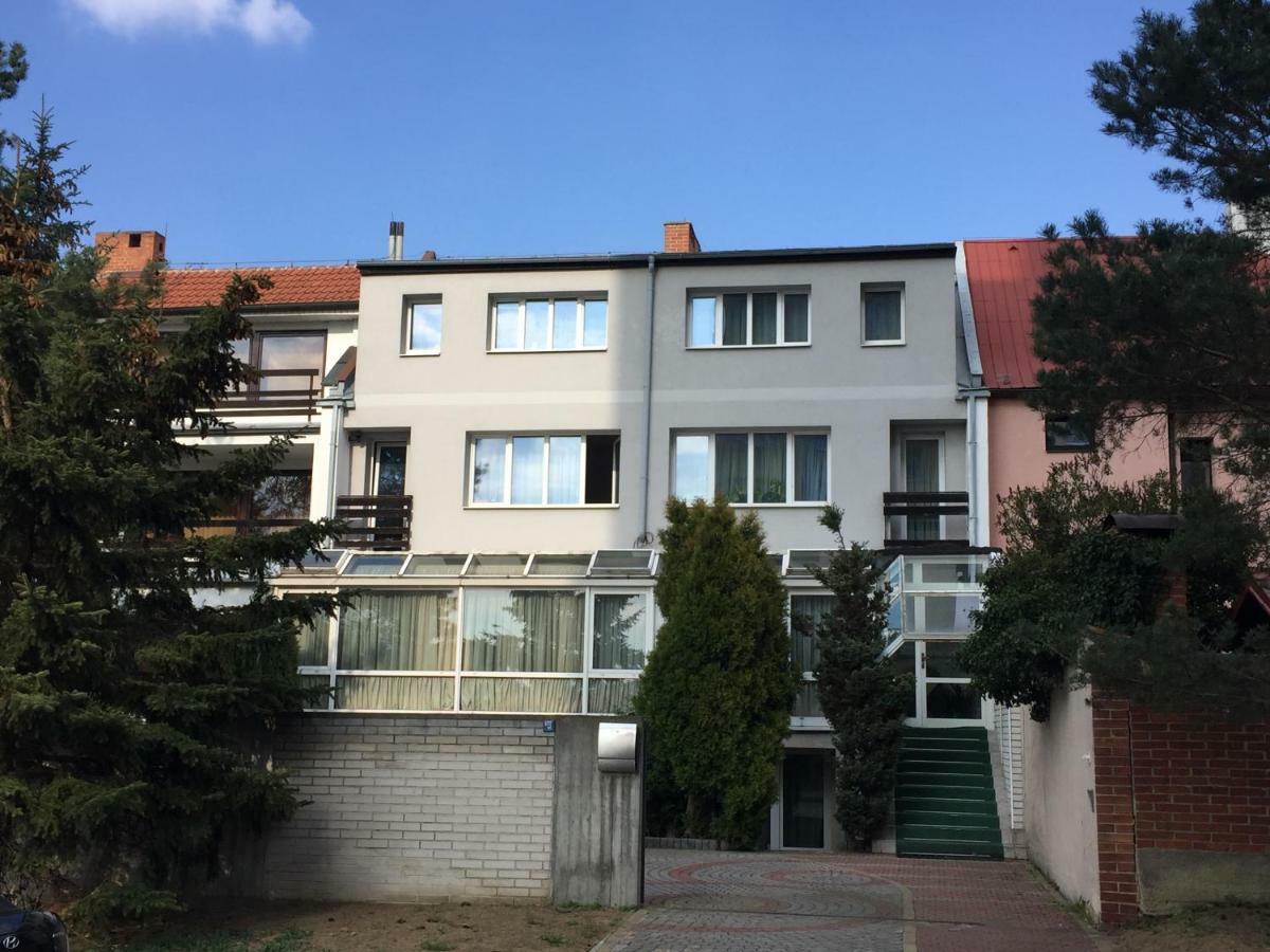 Hotel-Pension Kamyk Prága Kültér fotó
