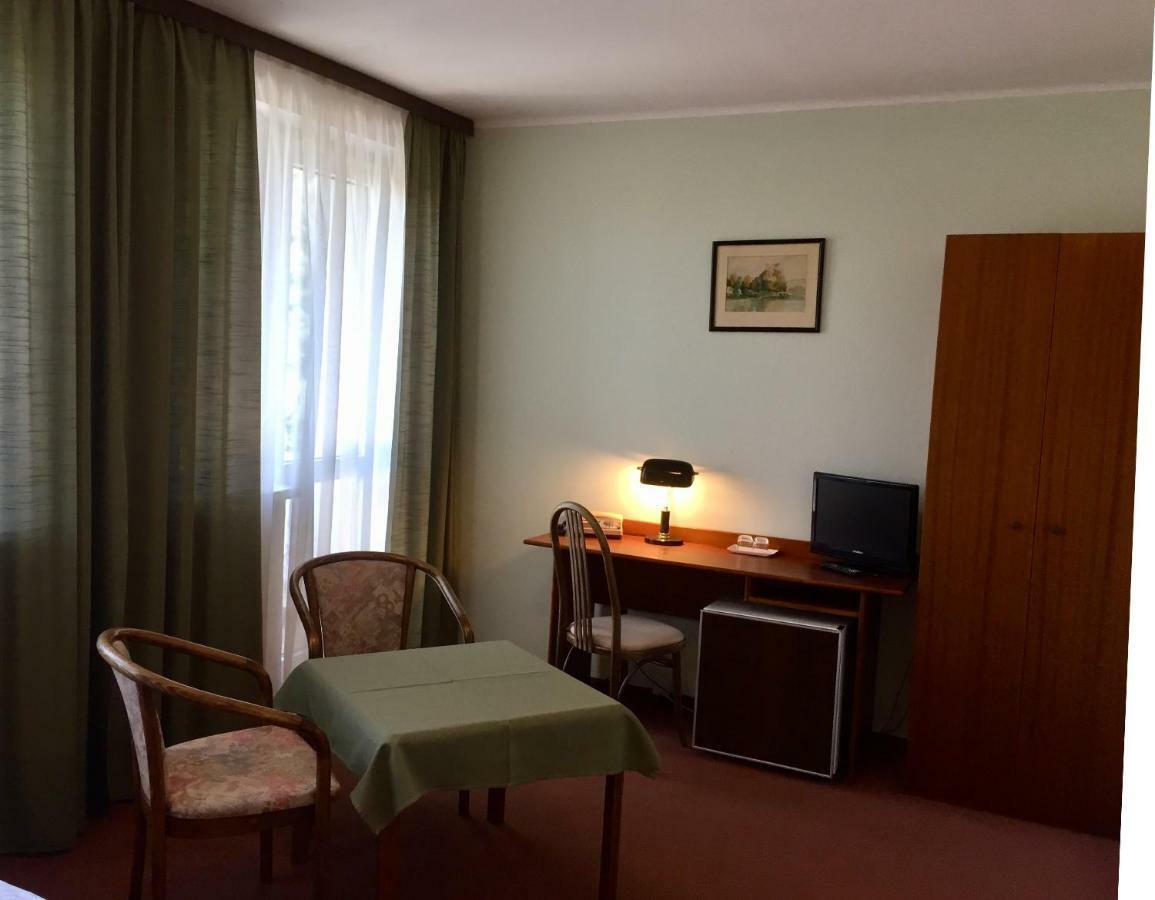 Hotel-Pension Kamyk Prága Kültér fotó